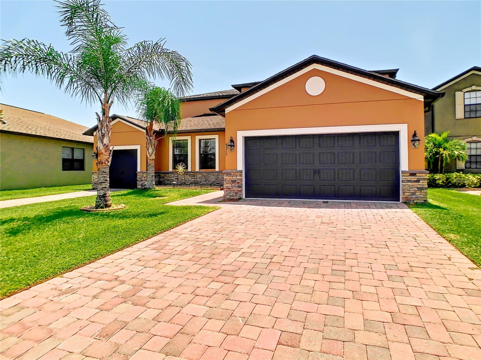 4317 SUMMER BREEZE WAY