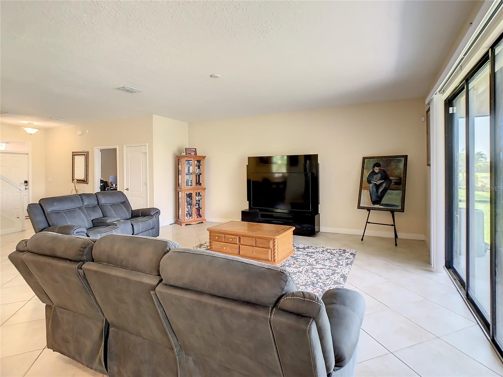 4317 SUMMER BREEZE WAY