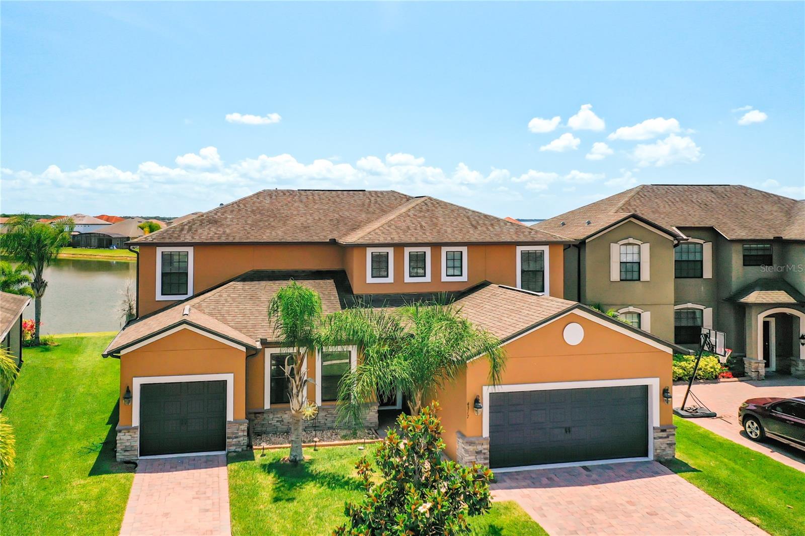 4317 SUMMER BREEZE WAY