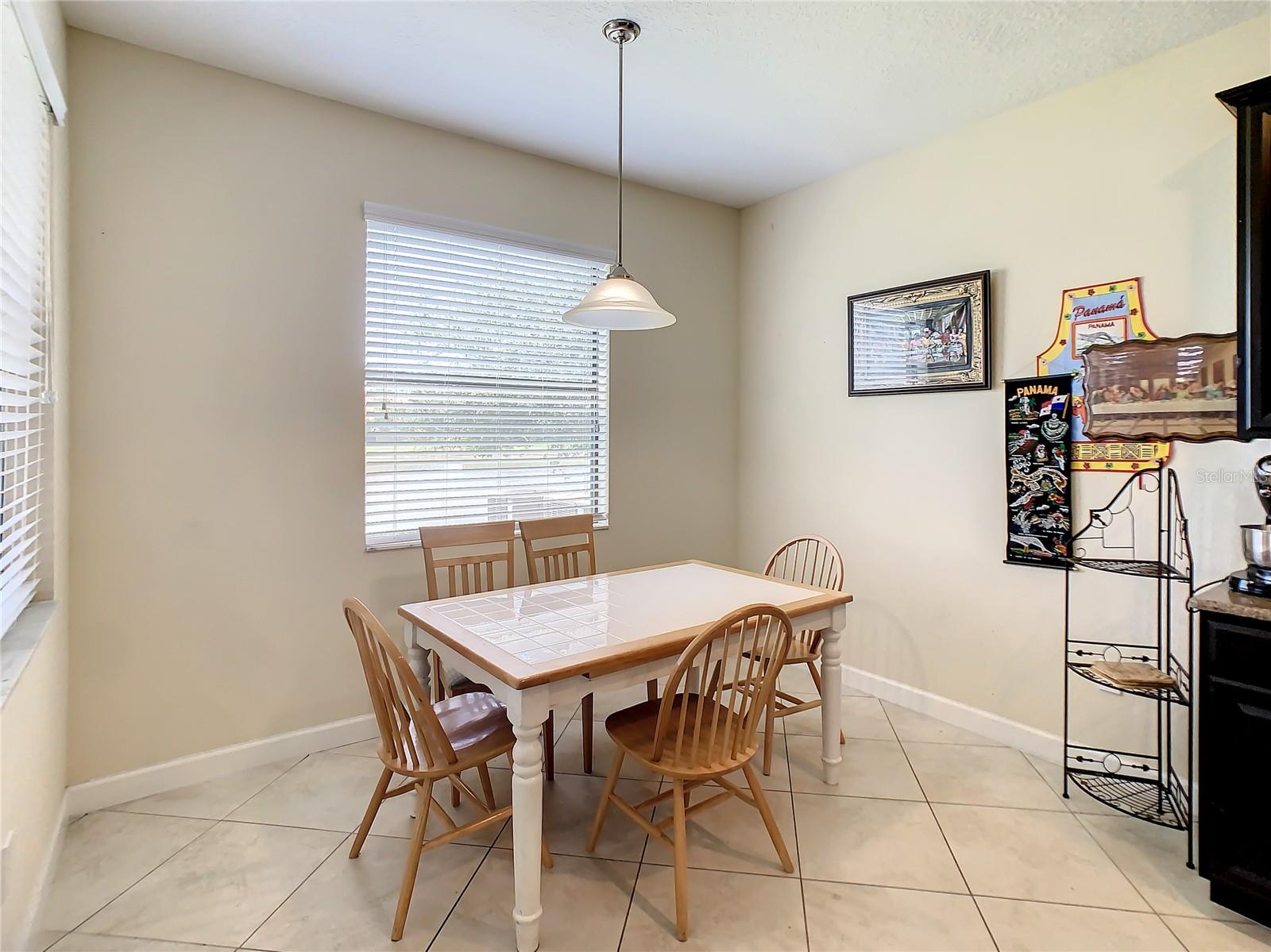 4317 SUMMER BREEZE WAY