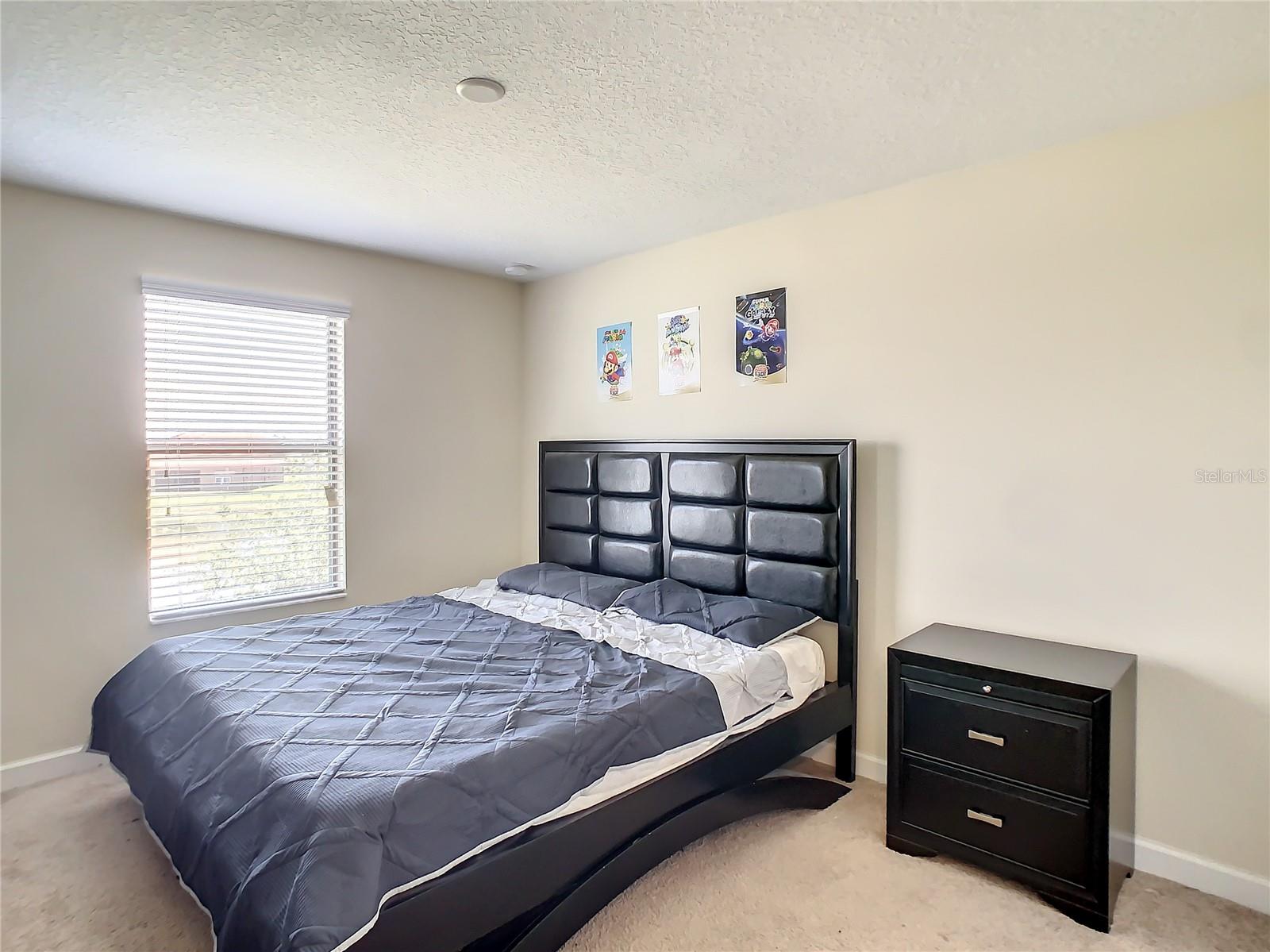 4317 SUMMER BREEZE WAY