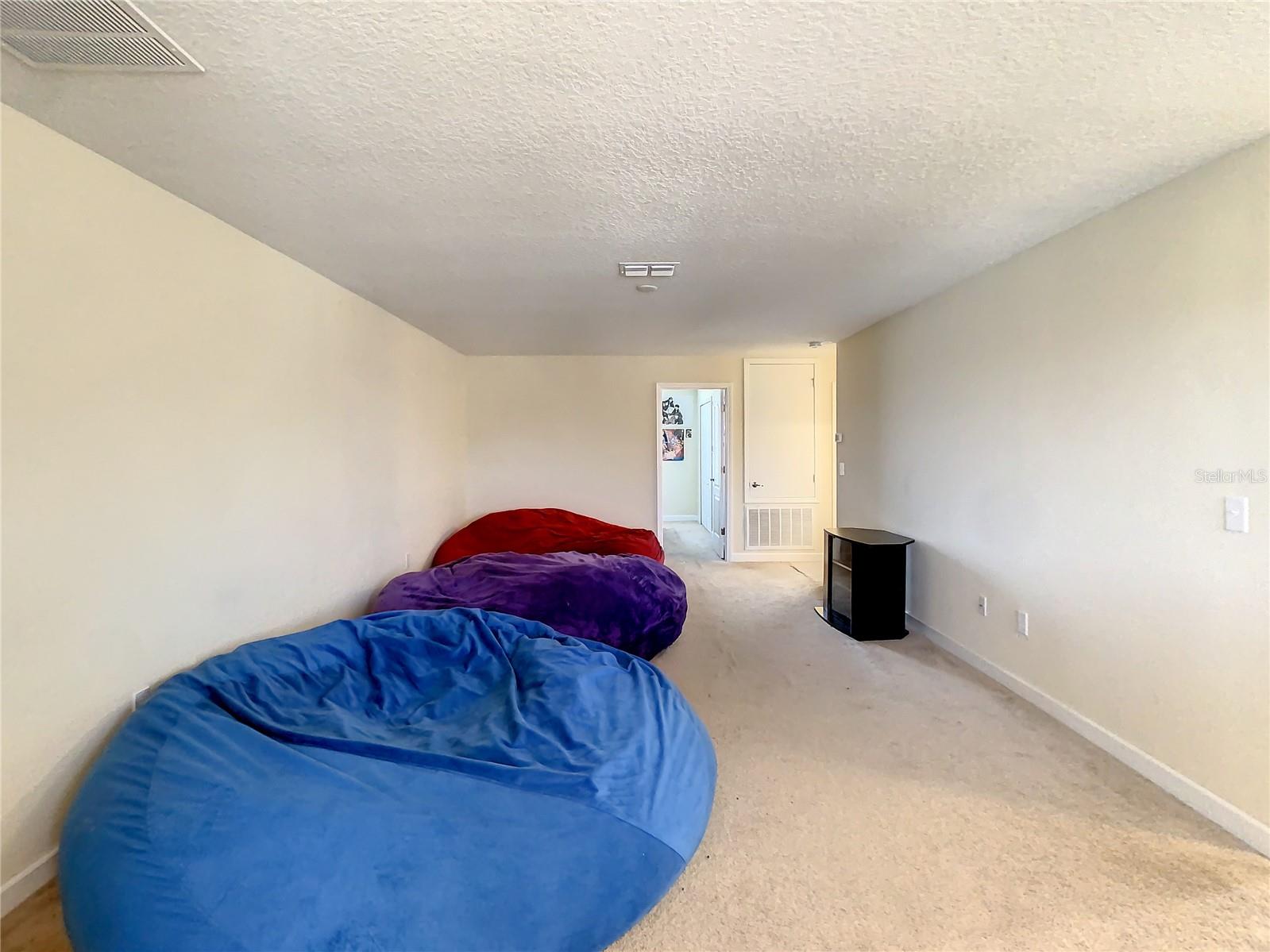 4317 SUMMER BREEZE WAY