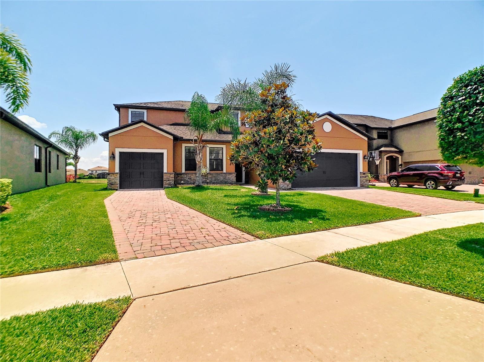 4317 SUMMER BREEZE WAY