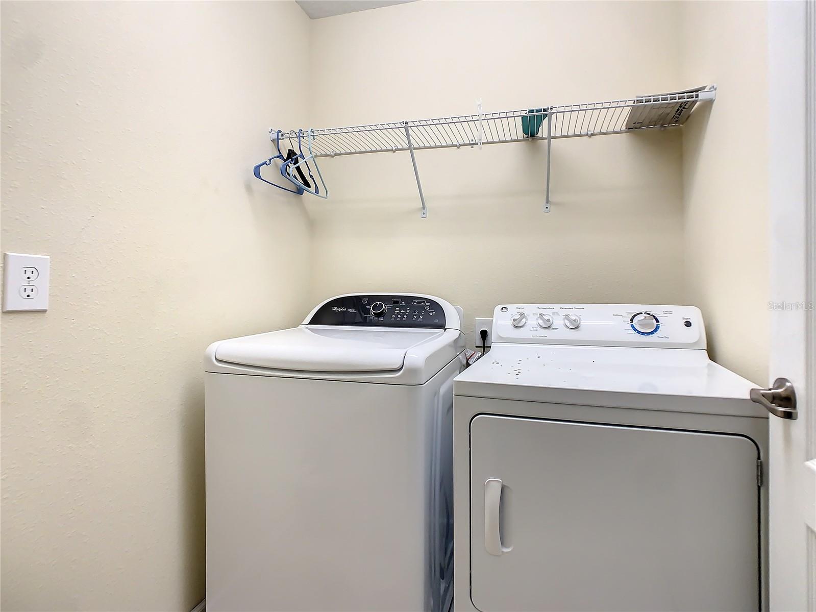 4317 SUMMER BREEZE WAY