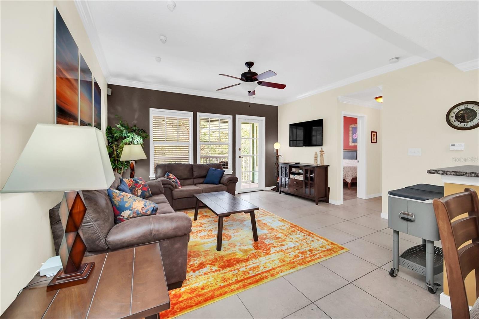 611 CAMPUS ST #350