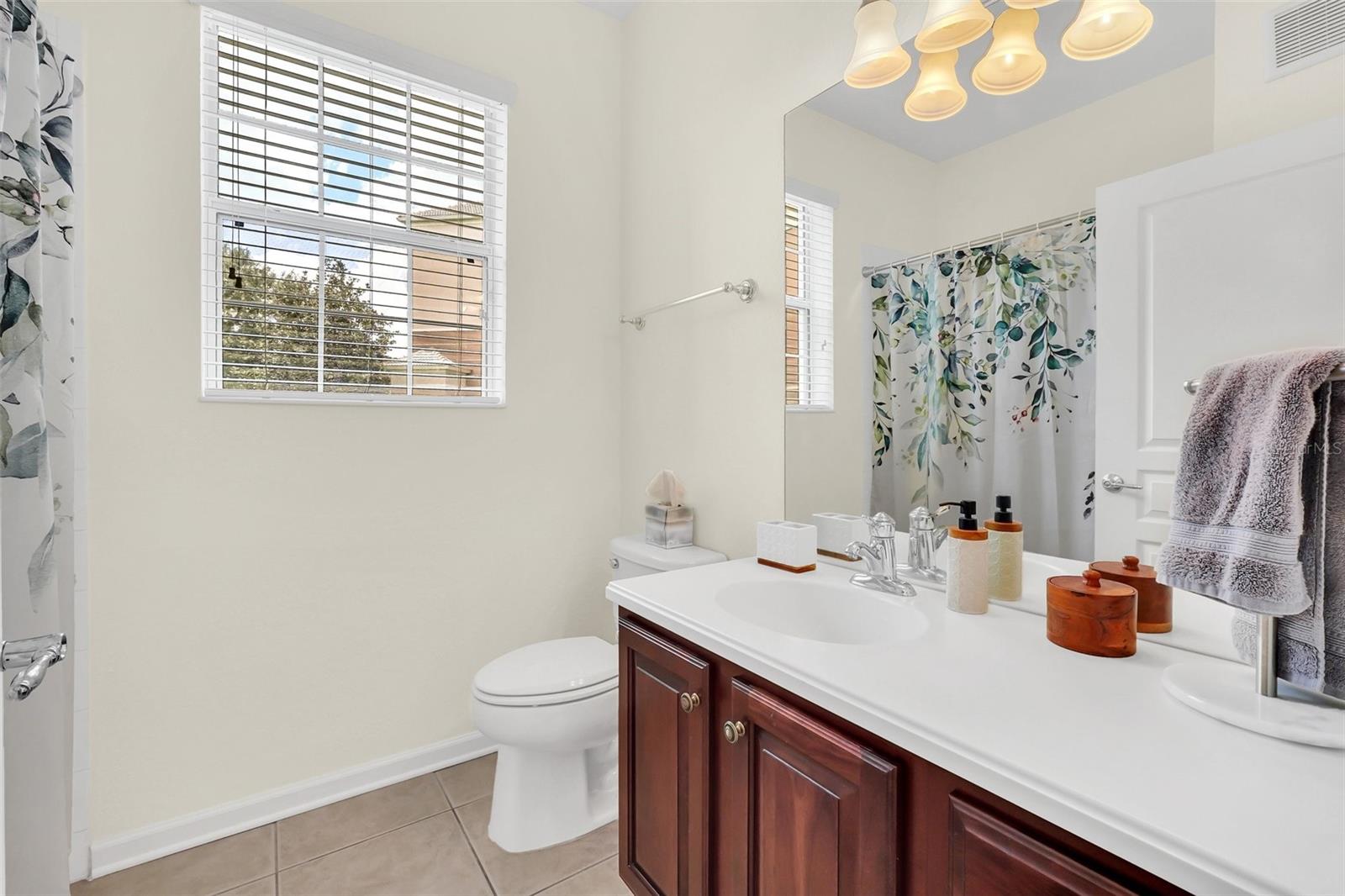 8298 PORTOFINO DR #103