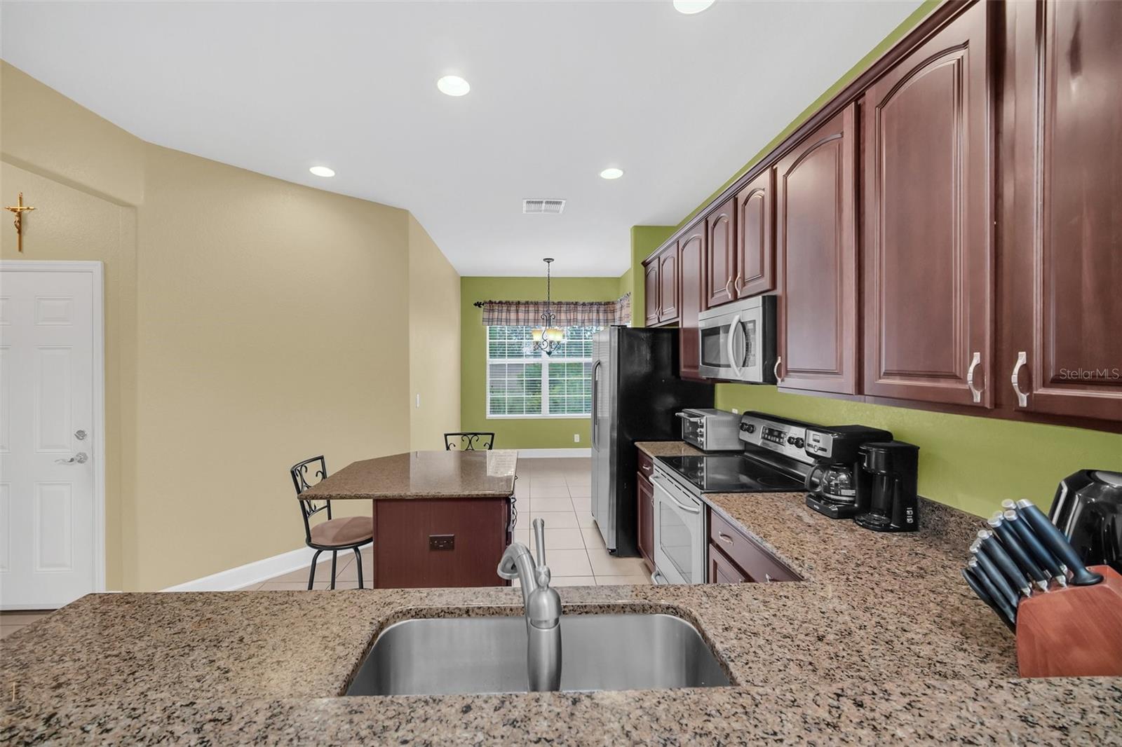 8375 RIVERDALE LN #1