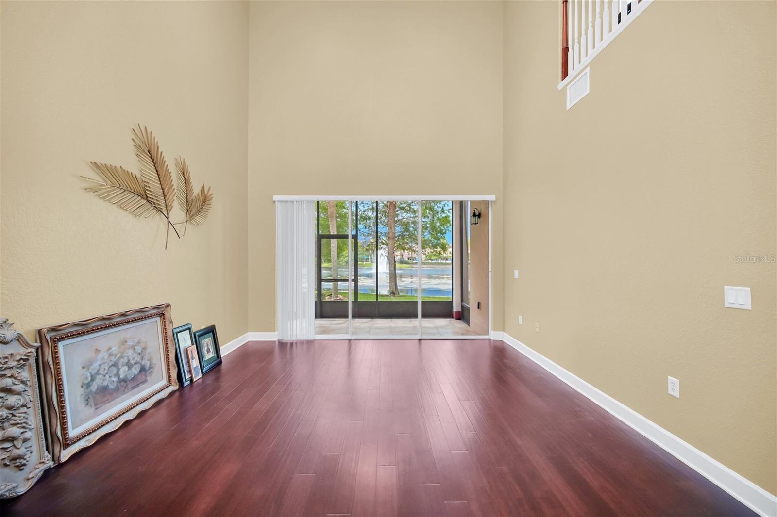 8375 RIVERDALE LN #1