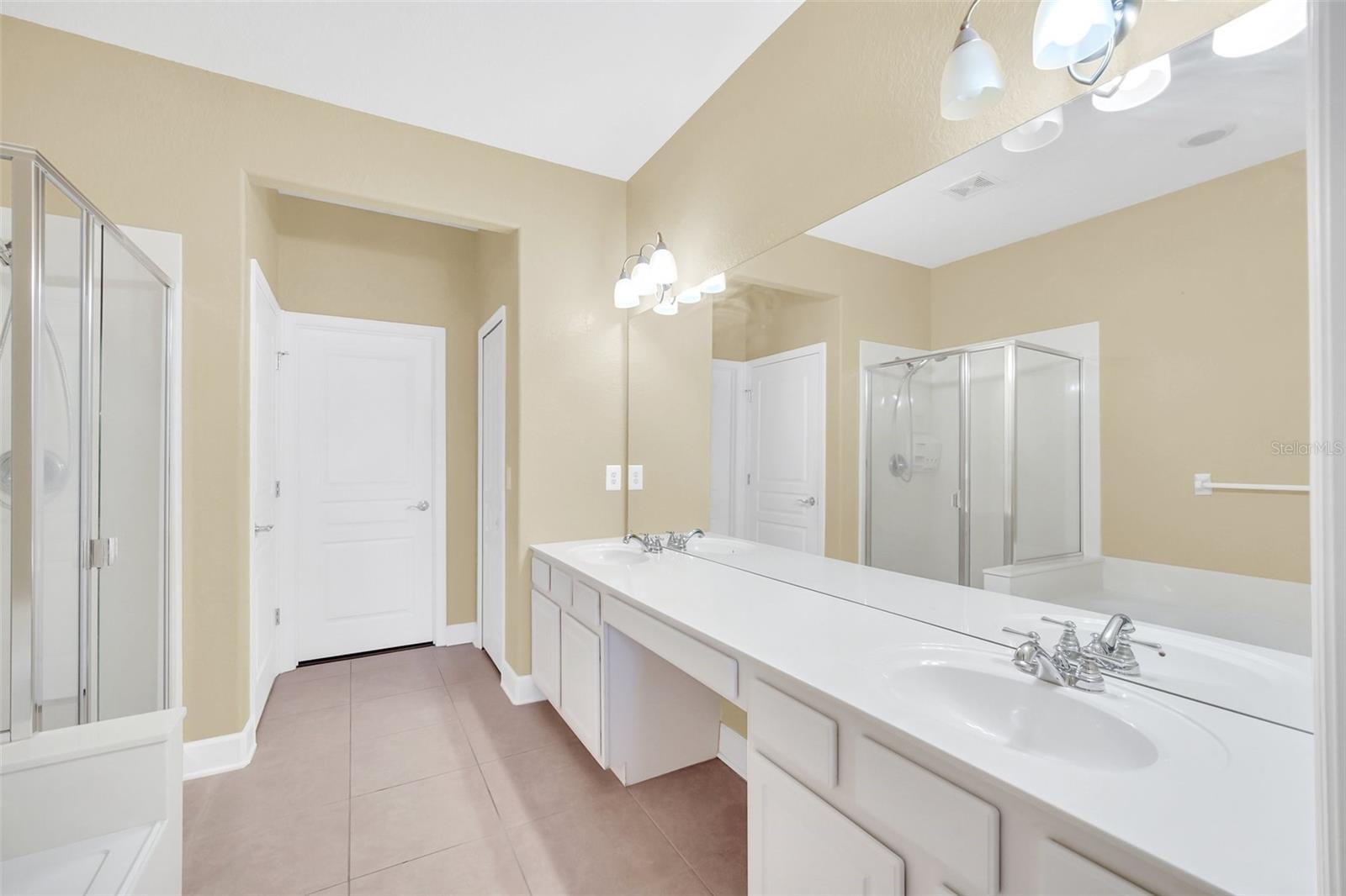 8375 RIVERDALE LN #1