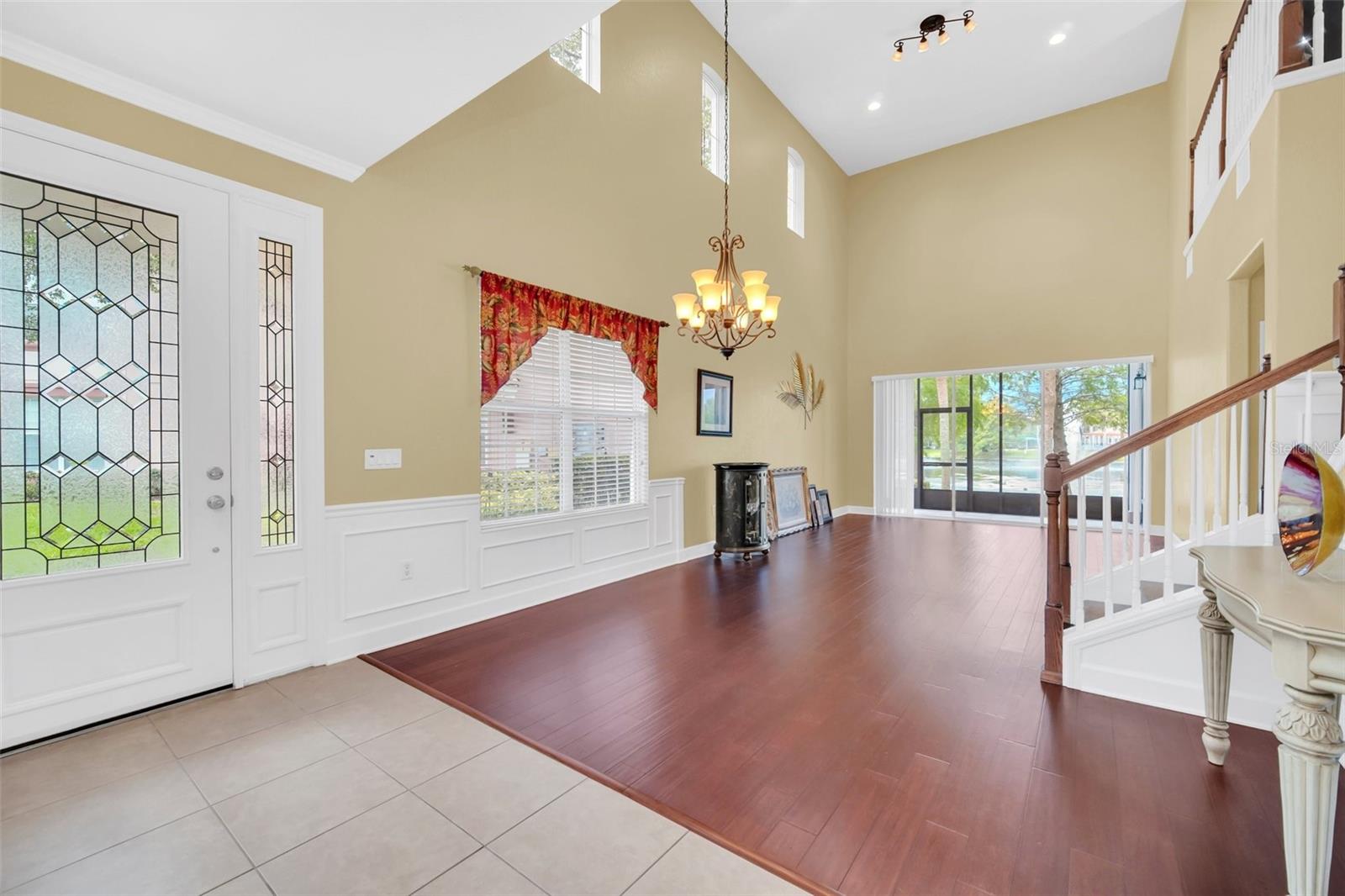 8375 RIVERDALE LN #1