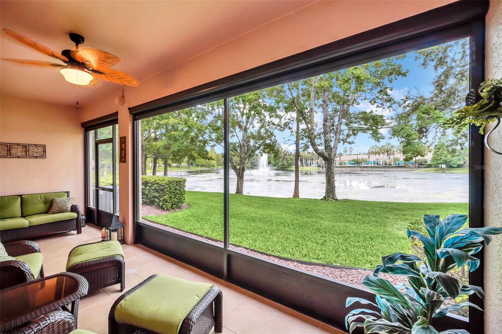 8383 RIVERDALE LN #1