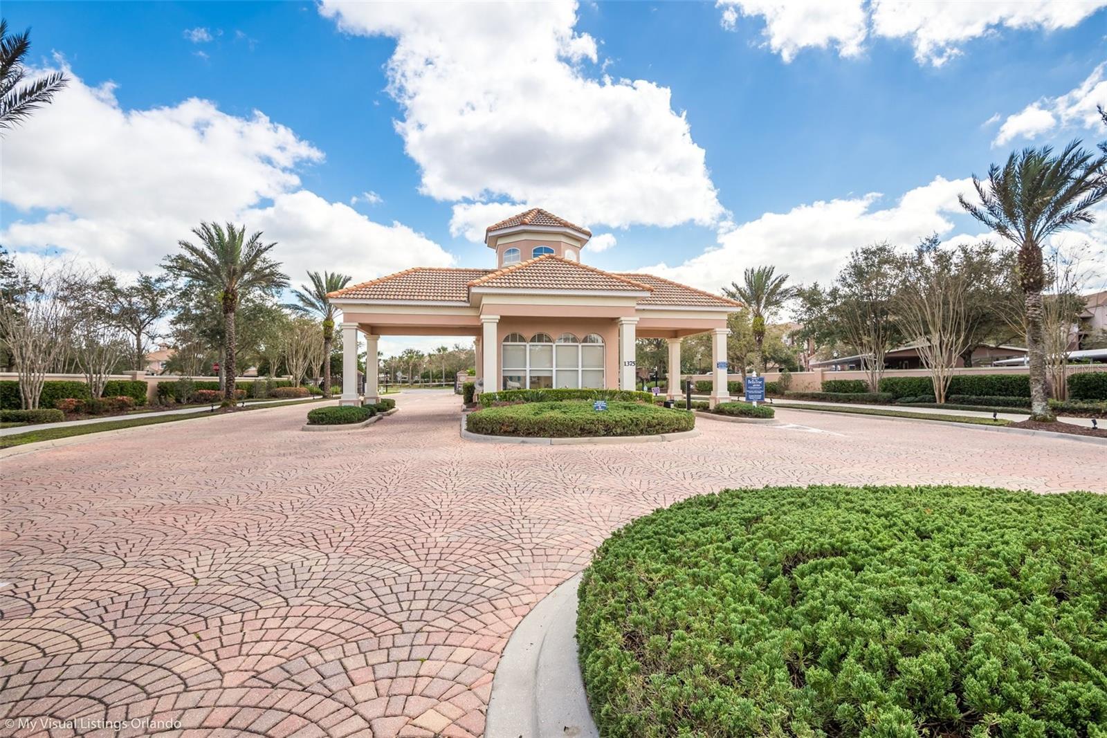 8383 RIVERDALE LN #1