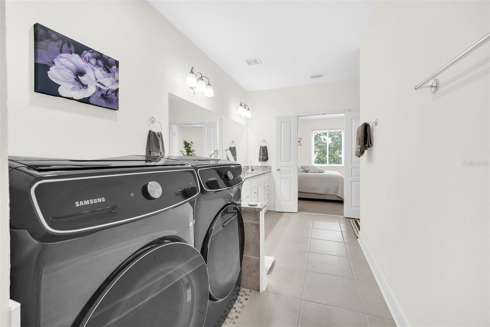 8383 RIVERDALE LN #1