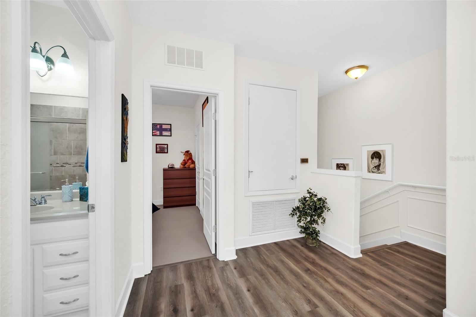 8383 RIVERDALE LN #1