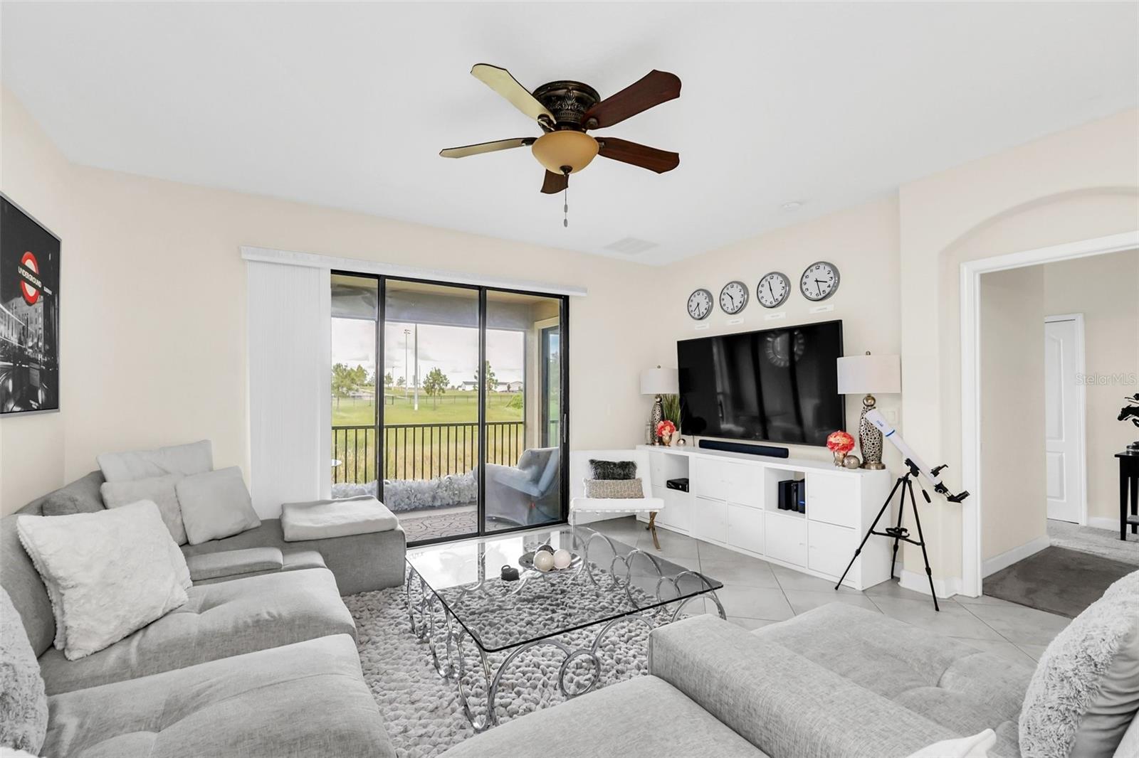 1221 LONG COVE LOOP #1221