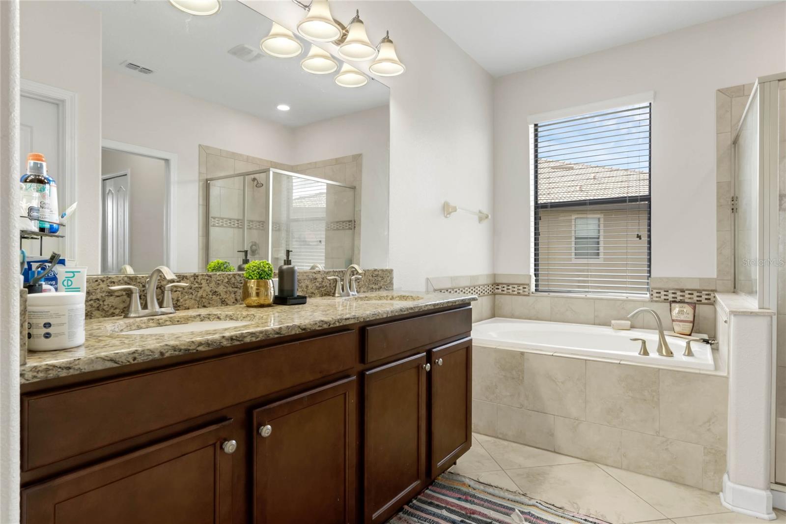 1219 LONG COVE LOOP #1219