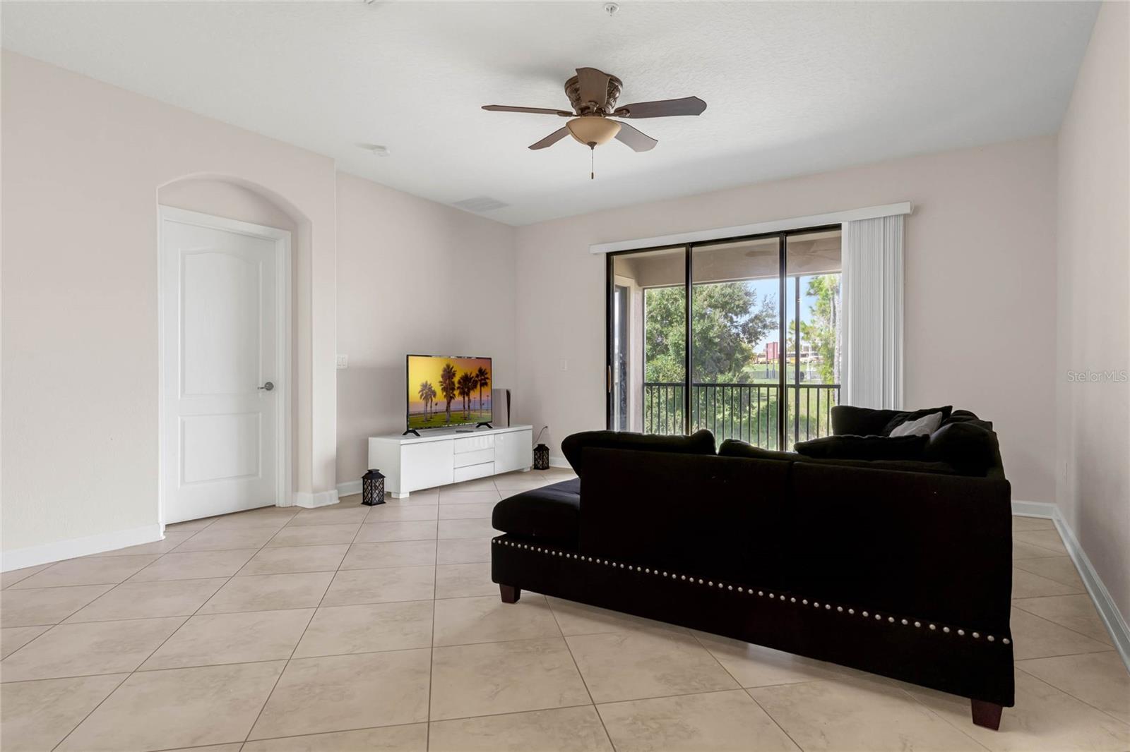 1219 LONG COVE LOOP #1219