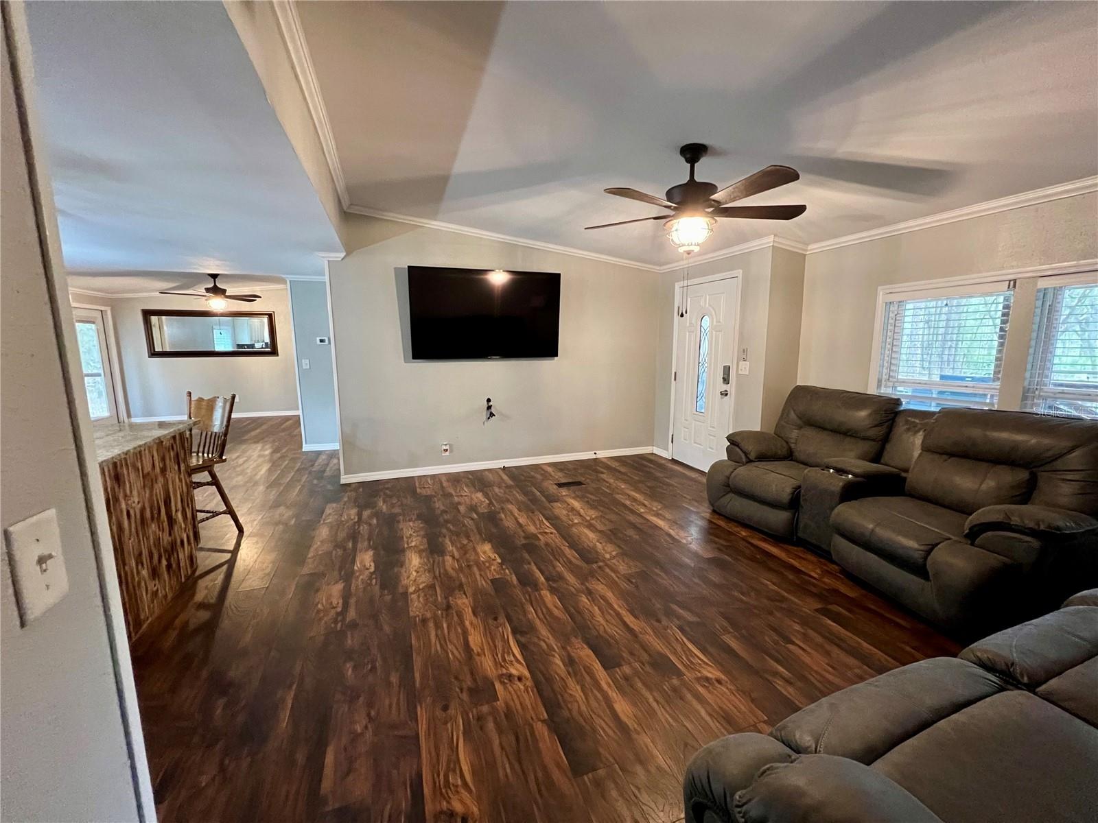 12601 COUNTRYLAND DR