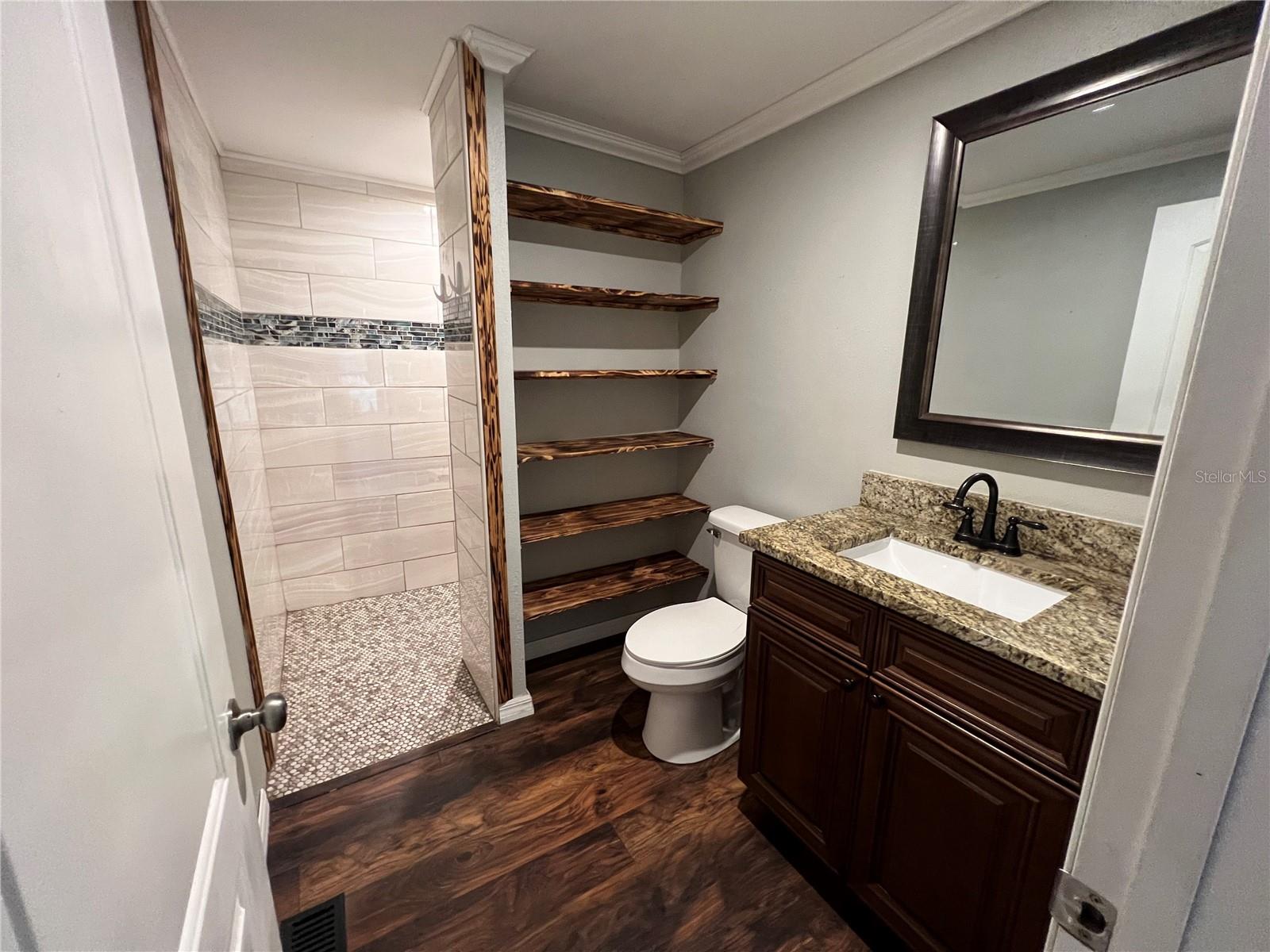 12601 COUNTRYLAND DR