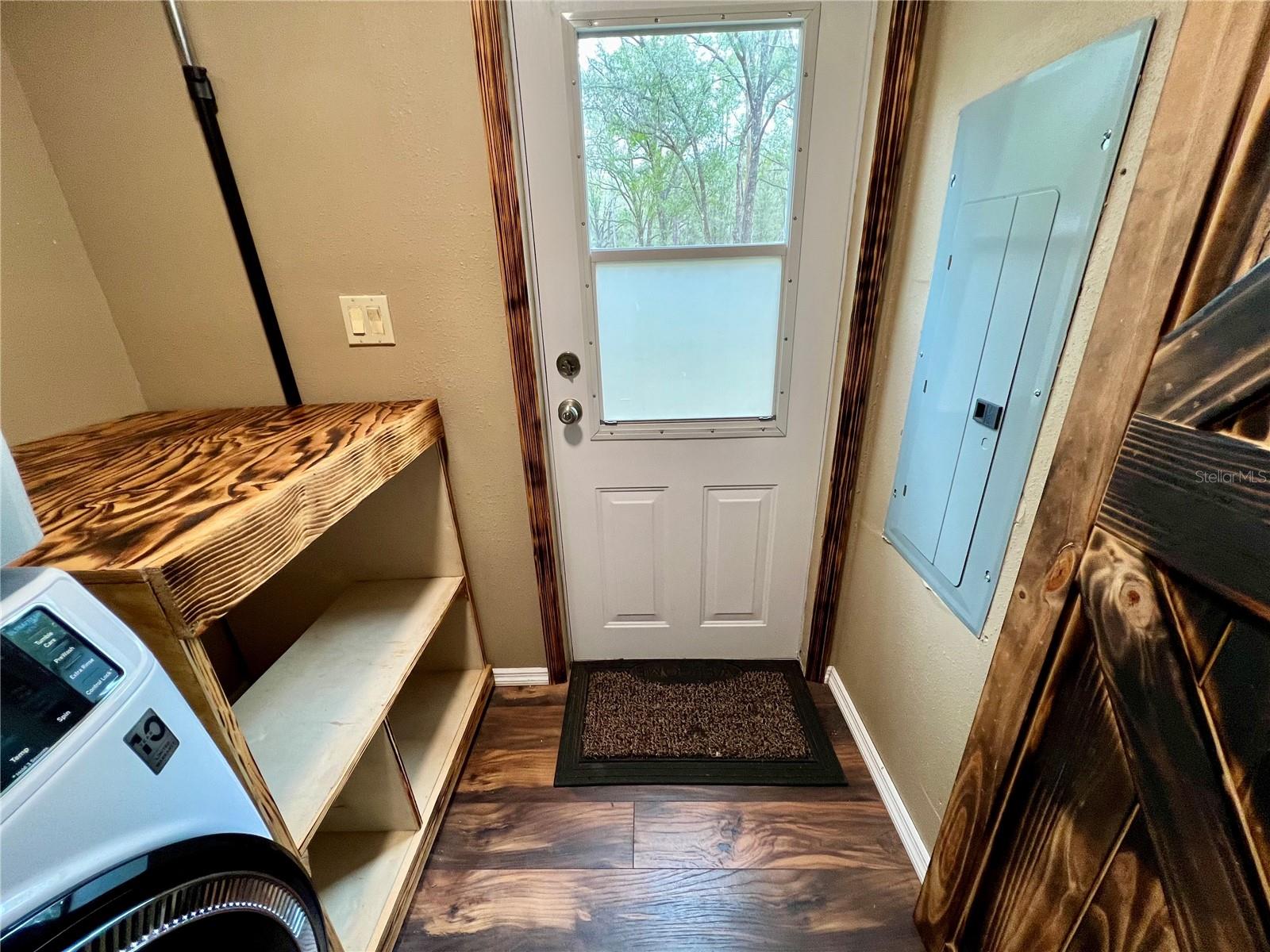 12601 COUNTRYLAND DR