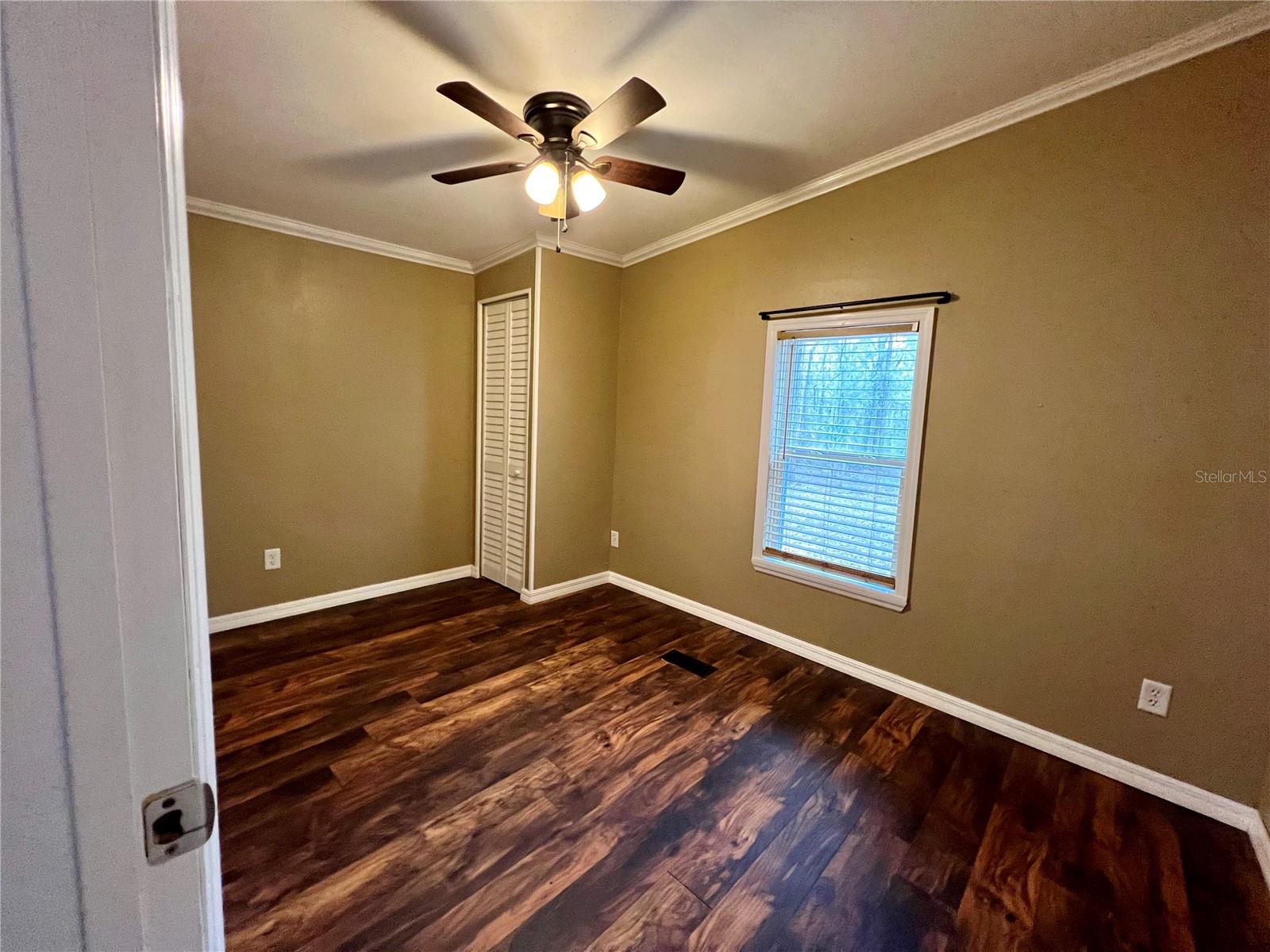 12601 COUNTRYLAND DR