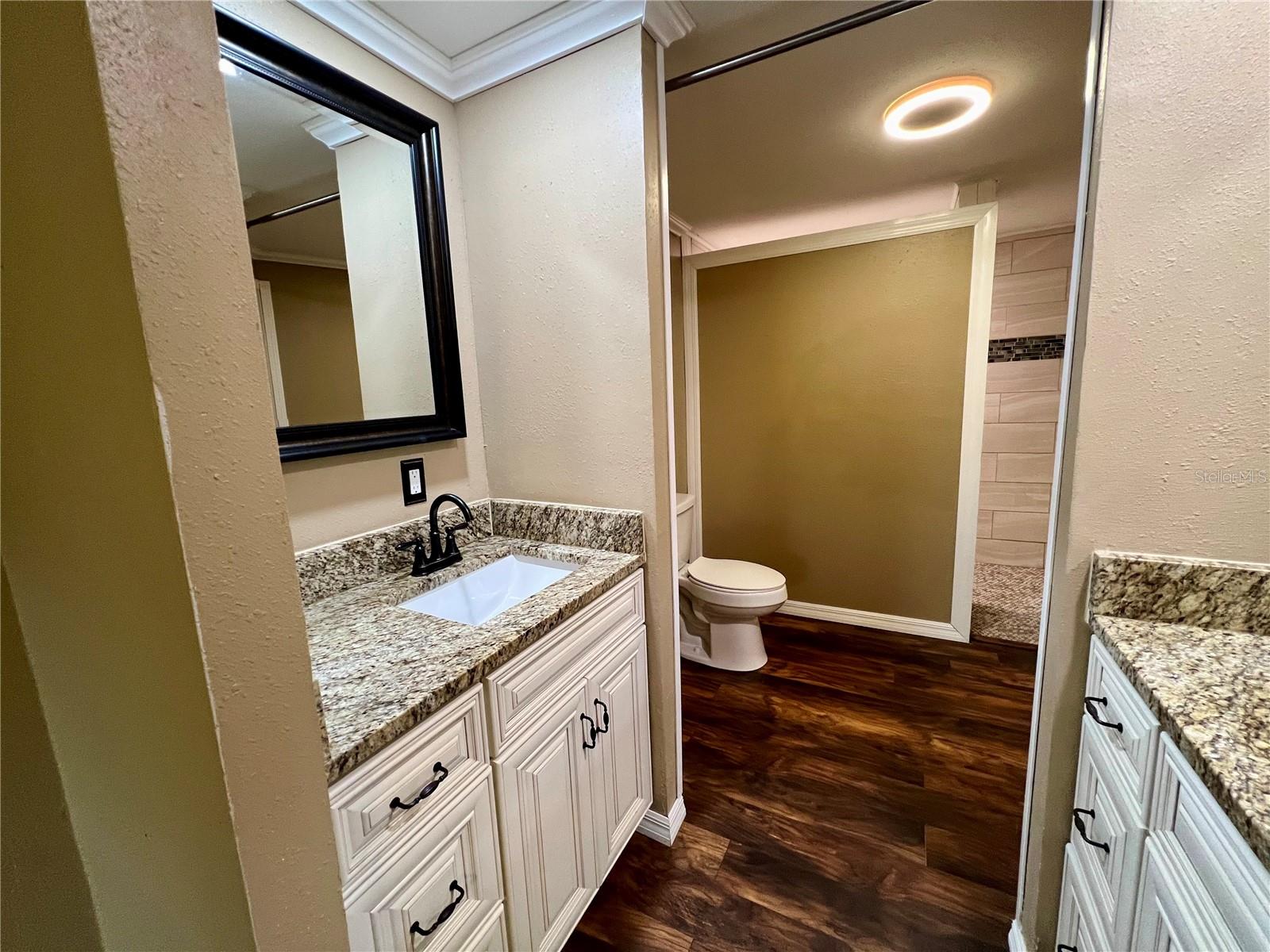 12601 COUNTRYLAND DR