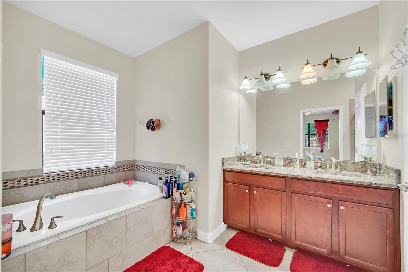 1215 LONG COVE LOOP #1215