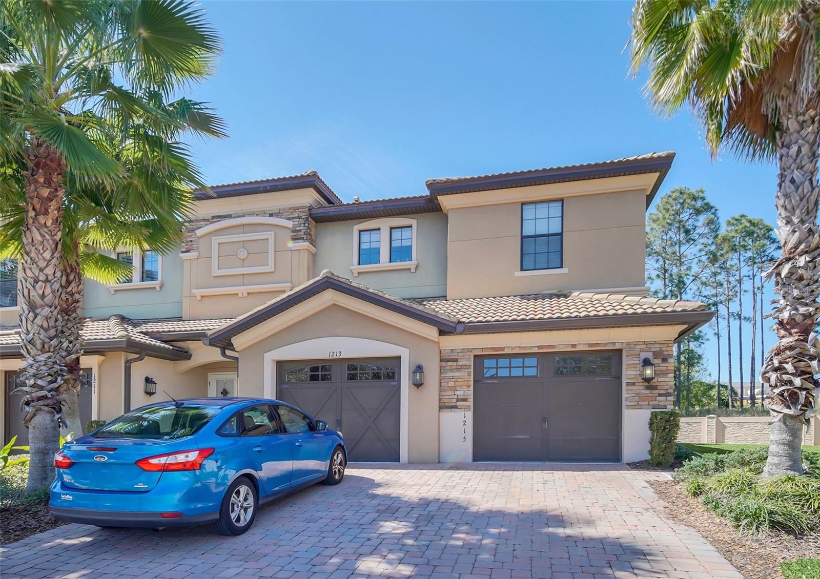 1215 LONG COVE LOOP #1215