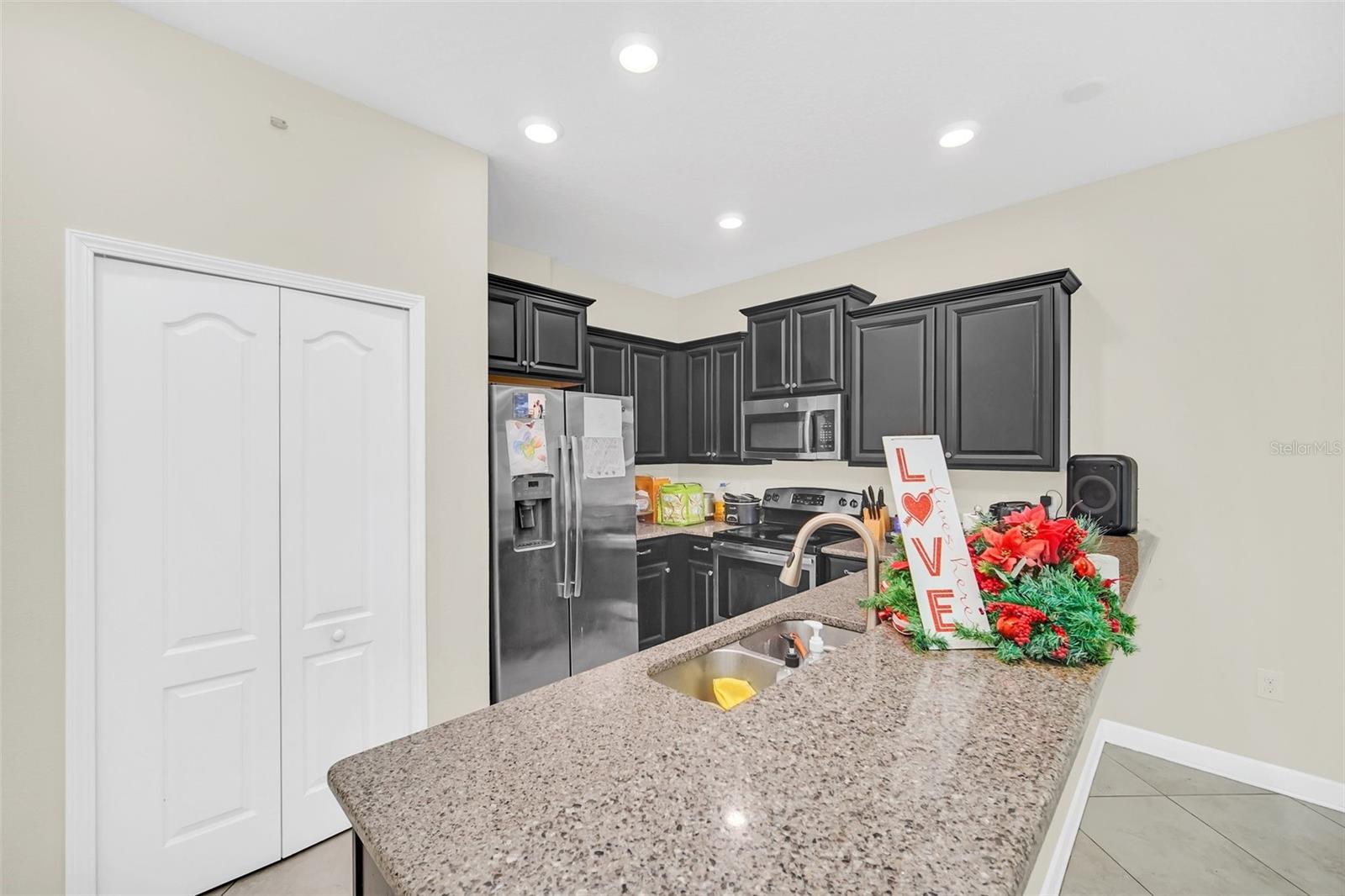 1215 LONG COVE LOOP #1215