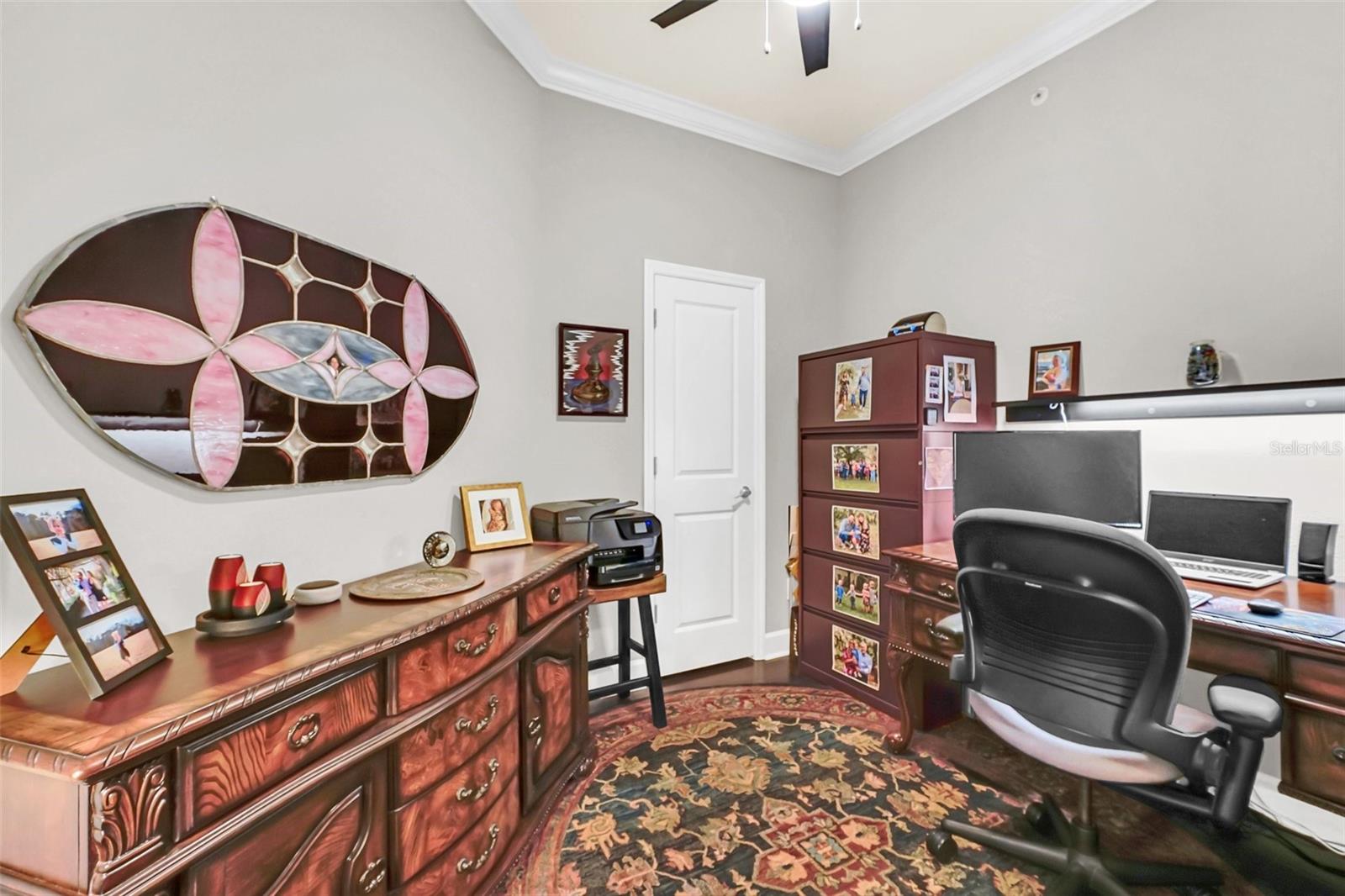 1400 CELEBRATION AVE #201