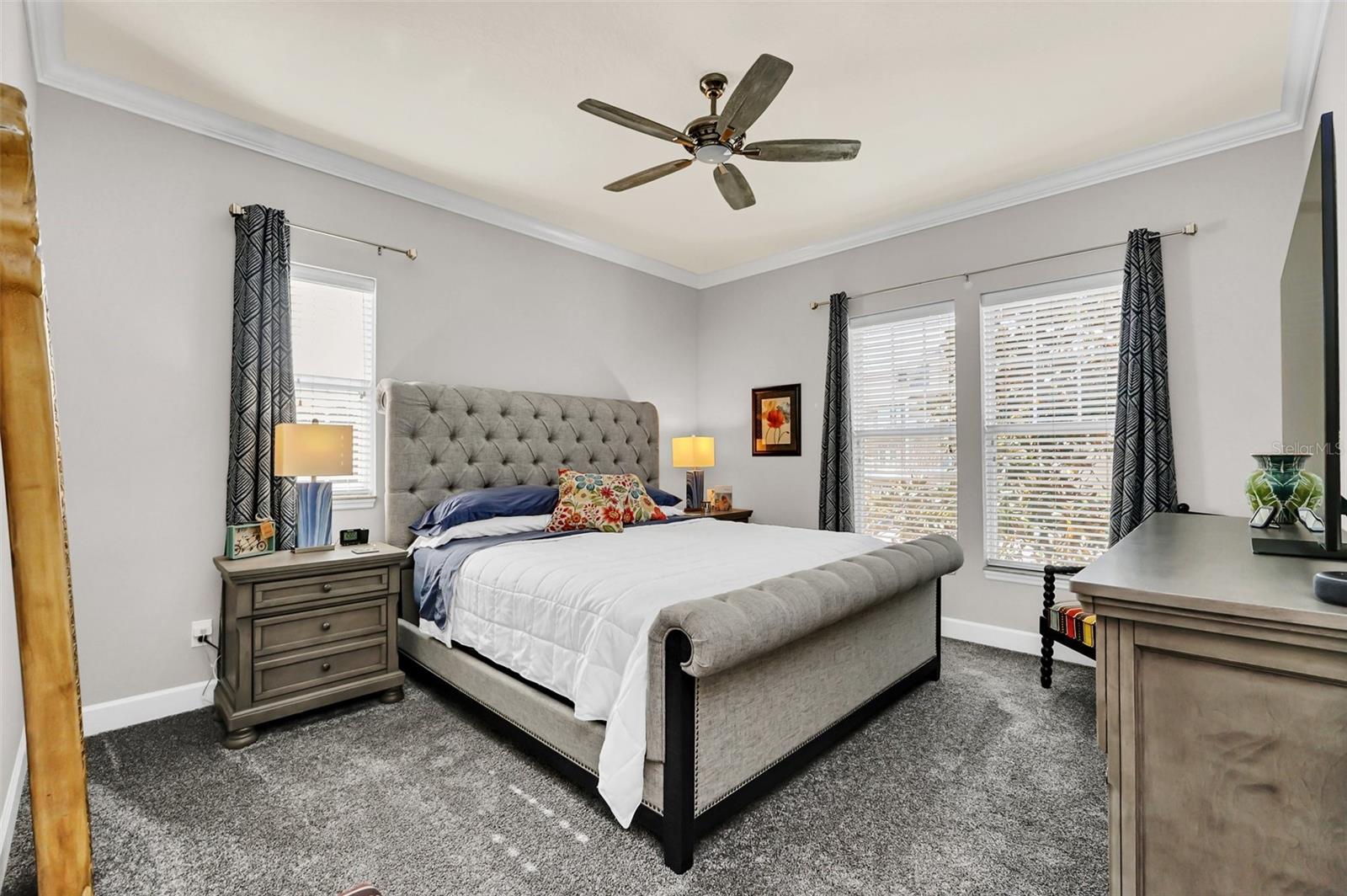 1400 CELEBRATION AVE #201