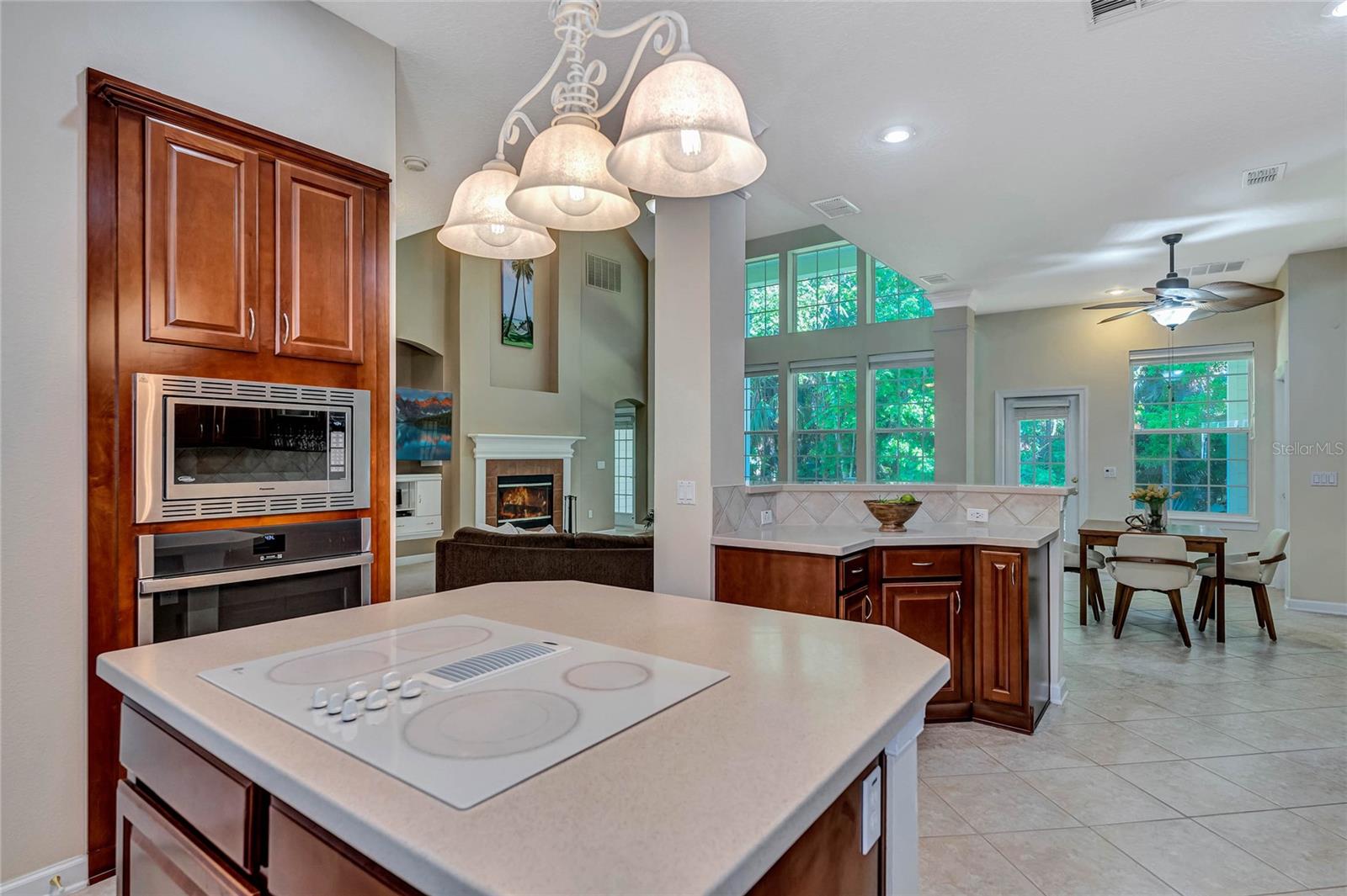 1229 AQUILA LOOP
