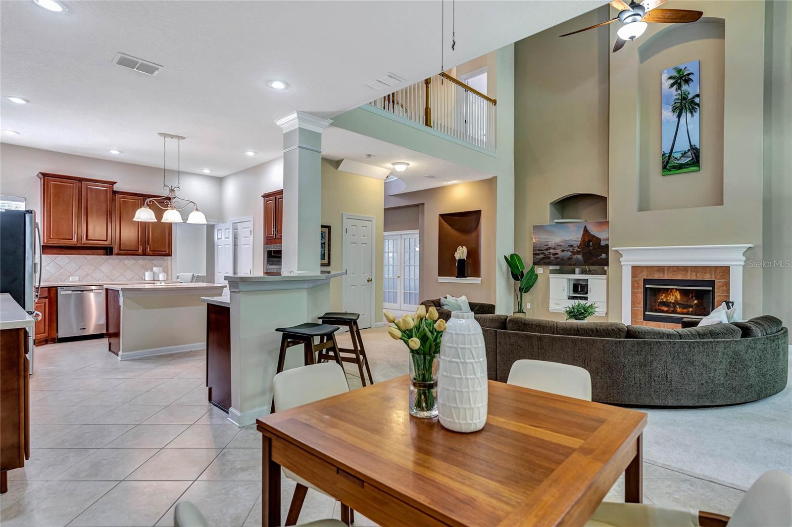 1229 AQUILA LOOP