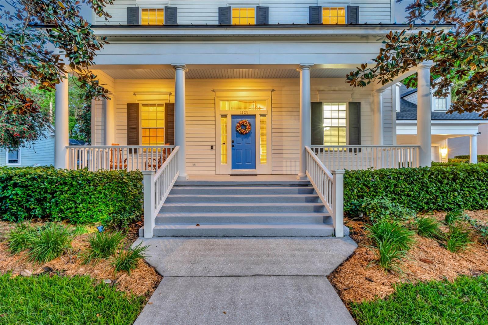 1229 AQUILA LOOP