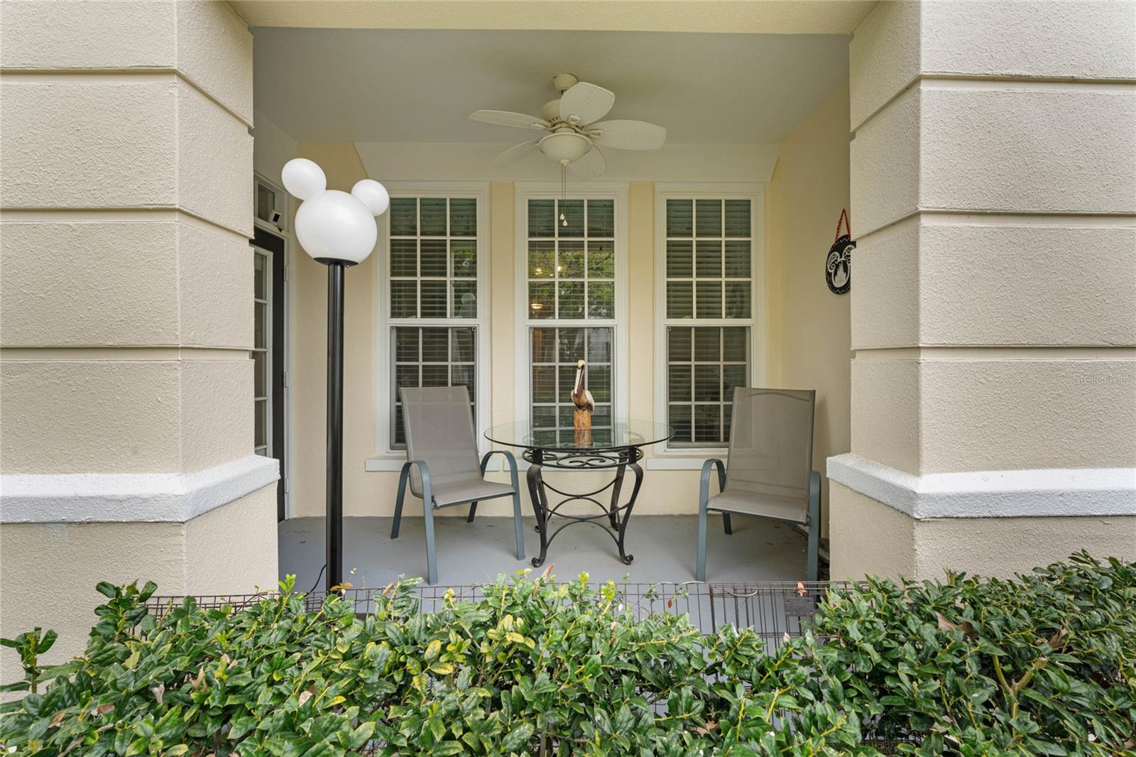 221 LONGVIEW AVE #102