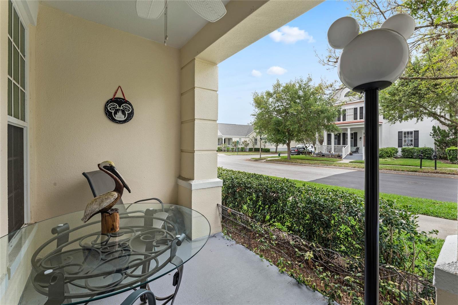 221 LONGVIEW AVE #102