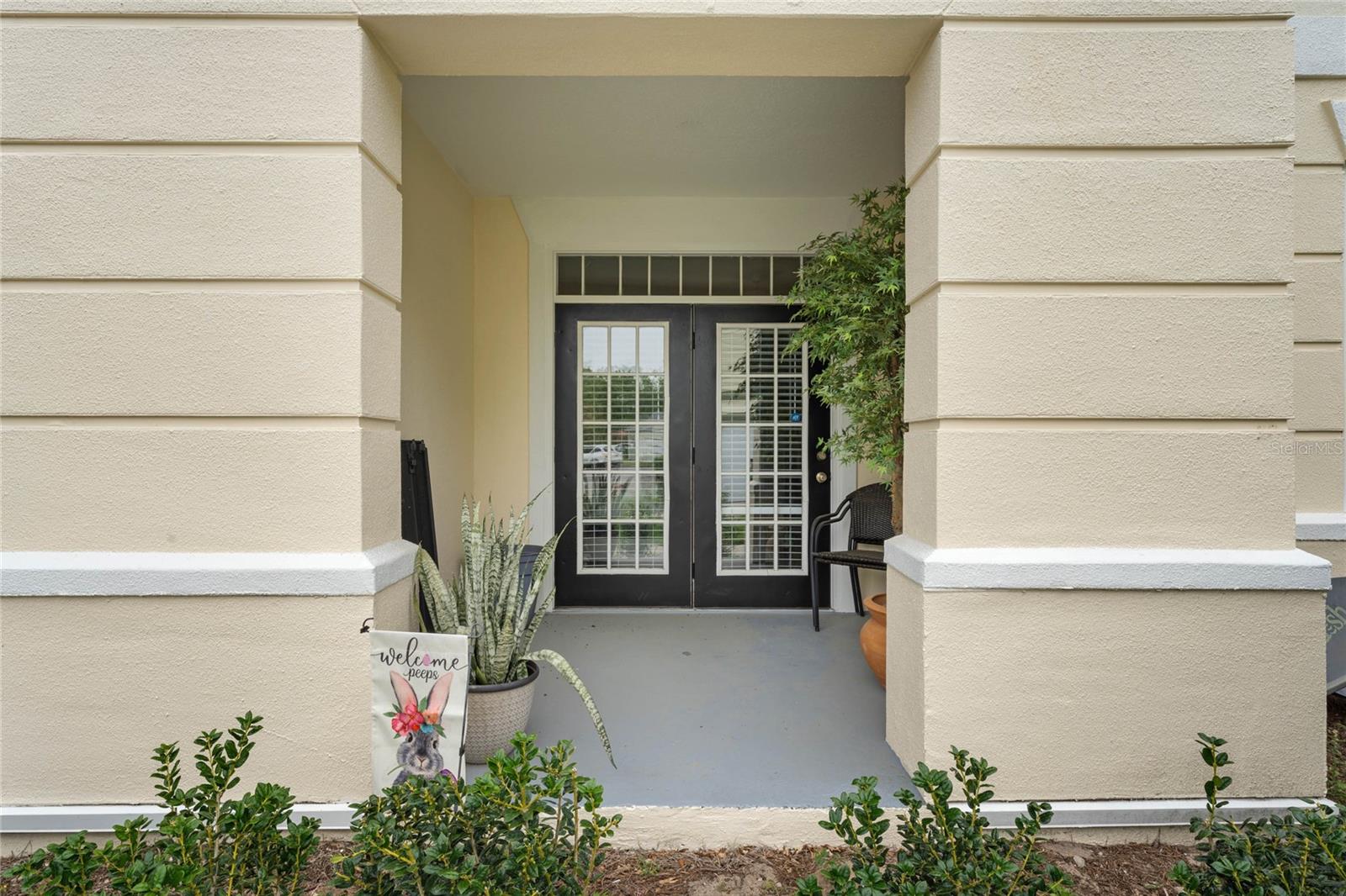 221 LONGVIEW AVE #102