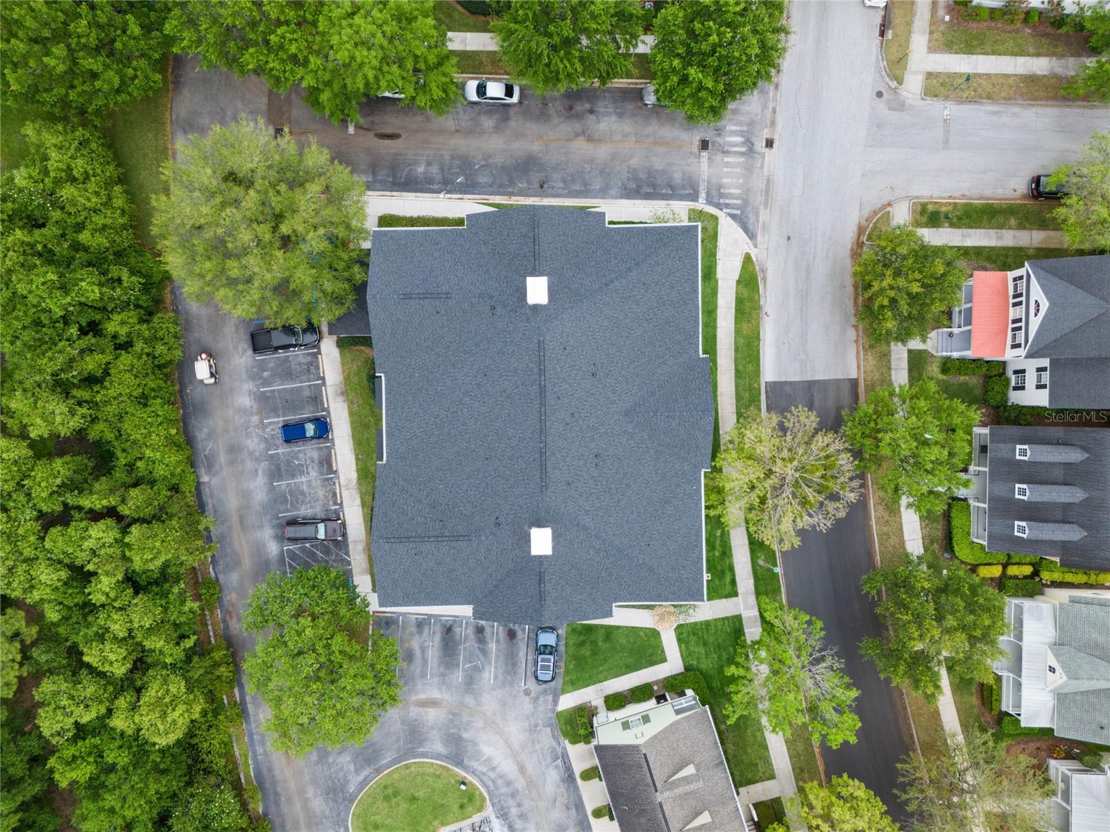 221 LONGVIEW AVE #102