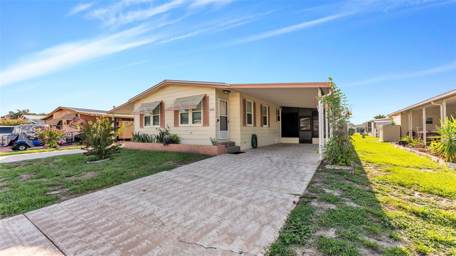 5013 FOXWOOD BLVD