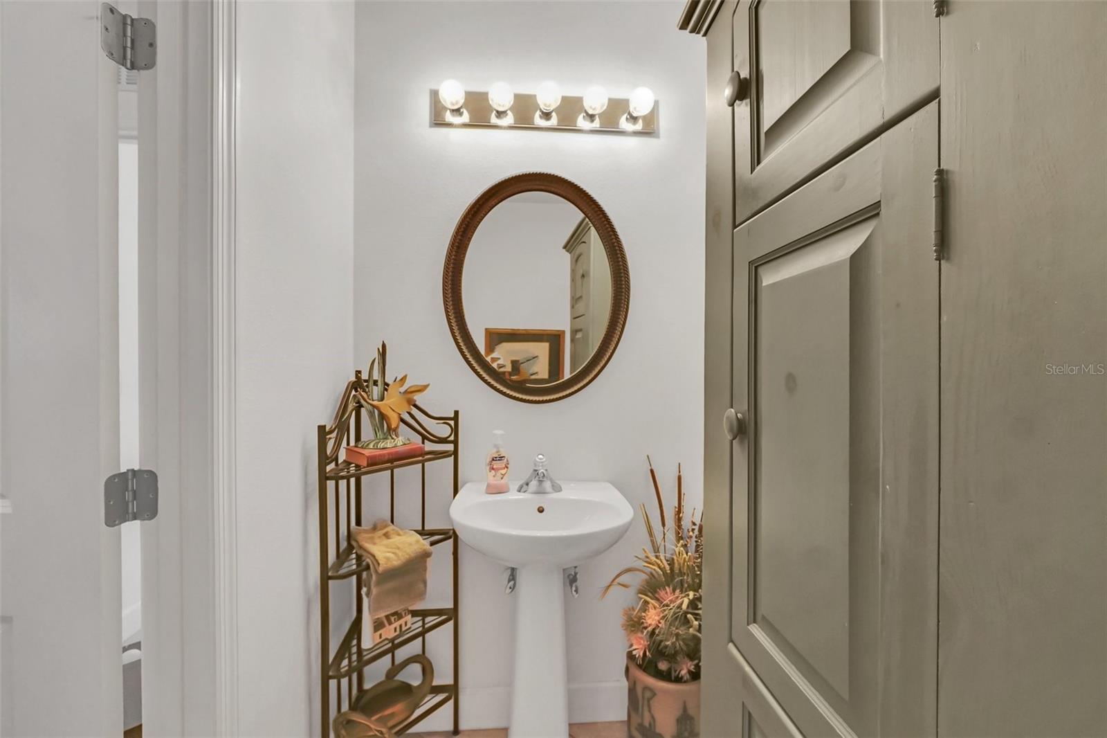 1410 CELEBRATION AVE #208