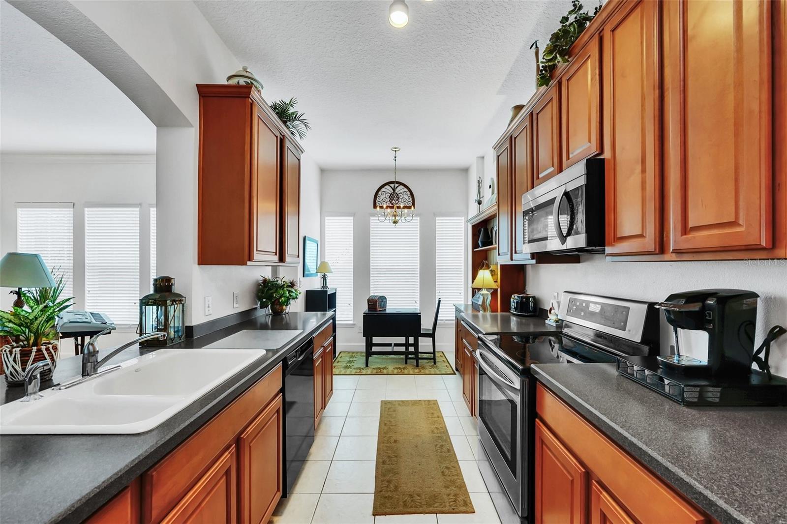 1410 CELEBRATION AVE #208