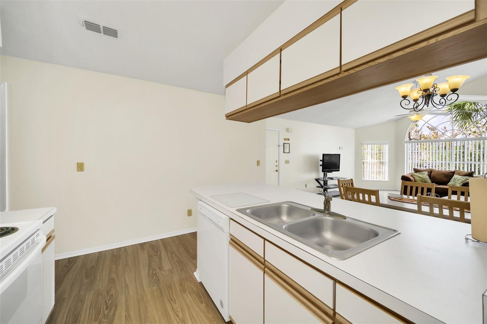 2454 SWEETWATER CLUB CIR #30