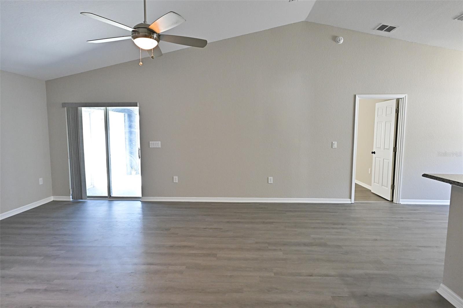 1335 WINDWARD OAKS LOOP