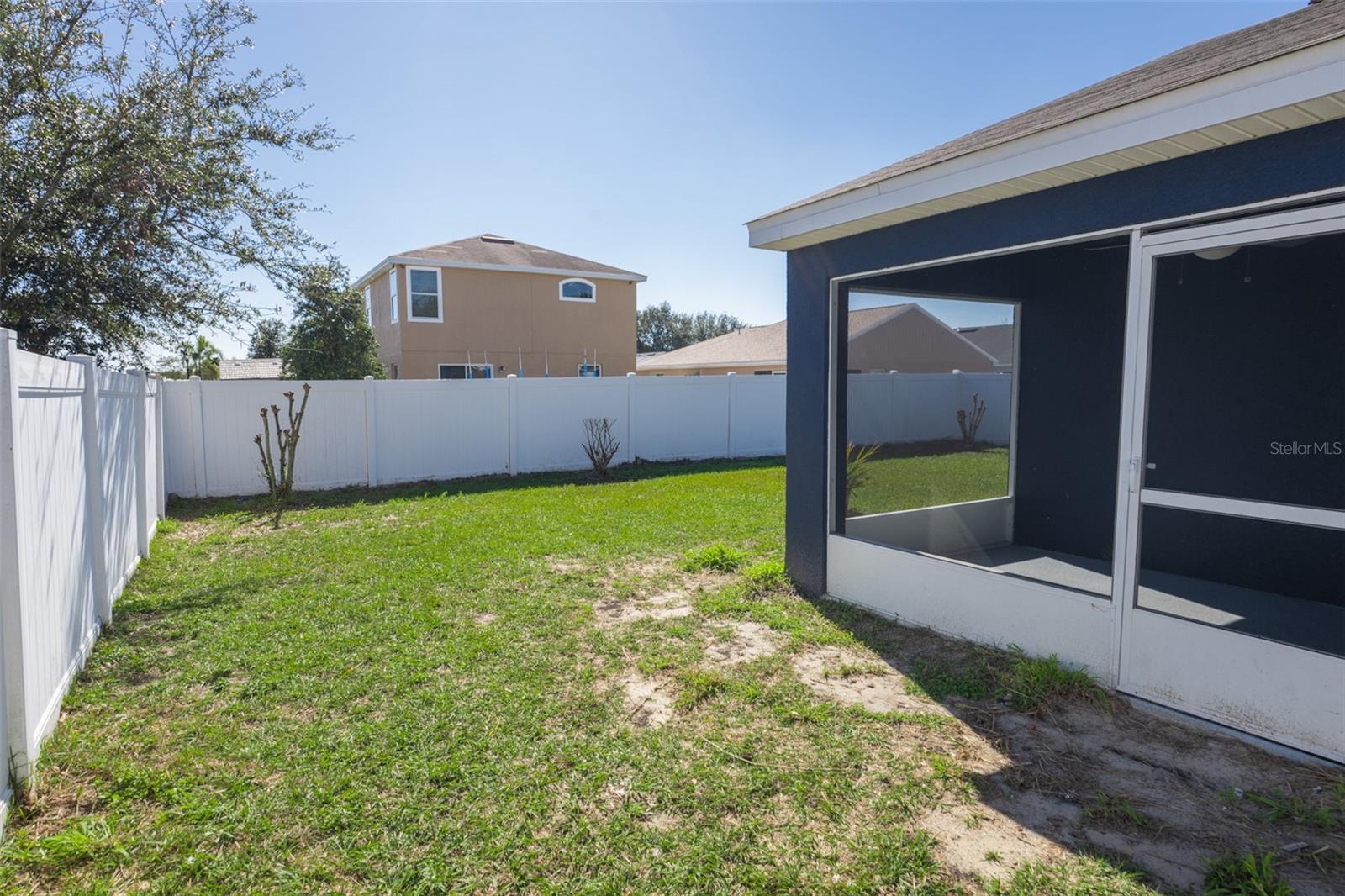 1335 WINDWARD OAKS LOOP