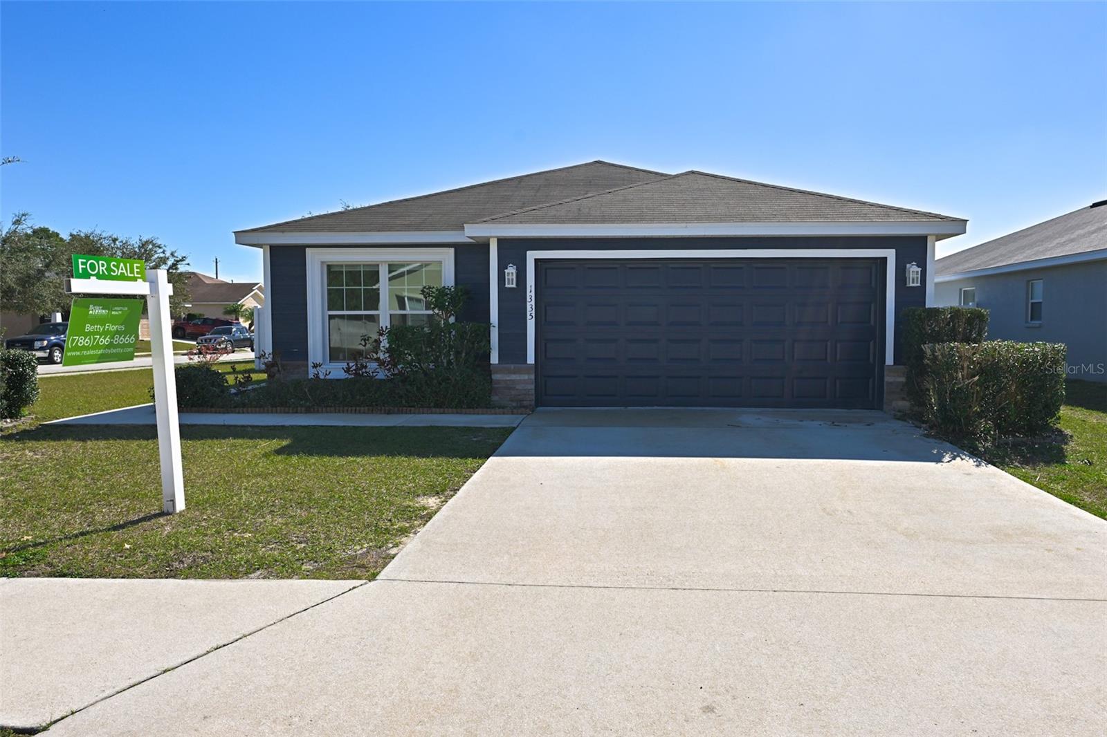 1335 WINDWARD OAKS LOOP