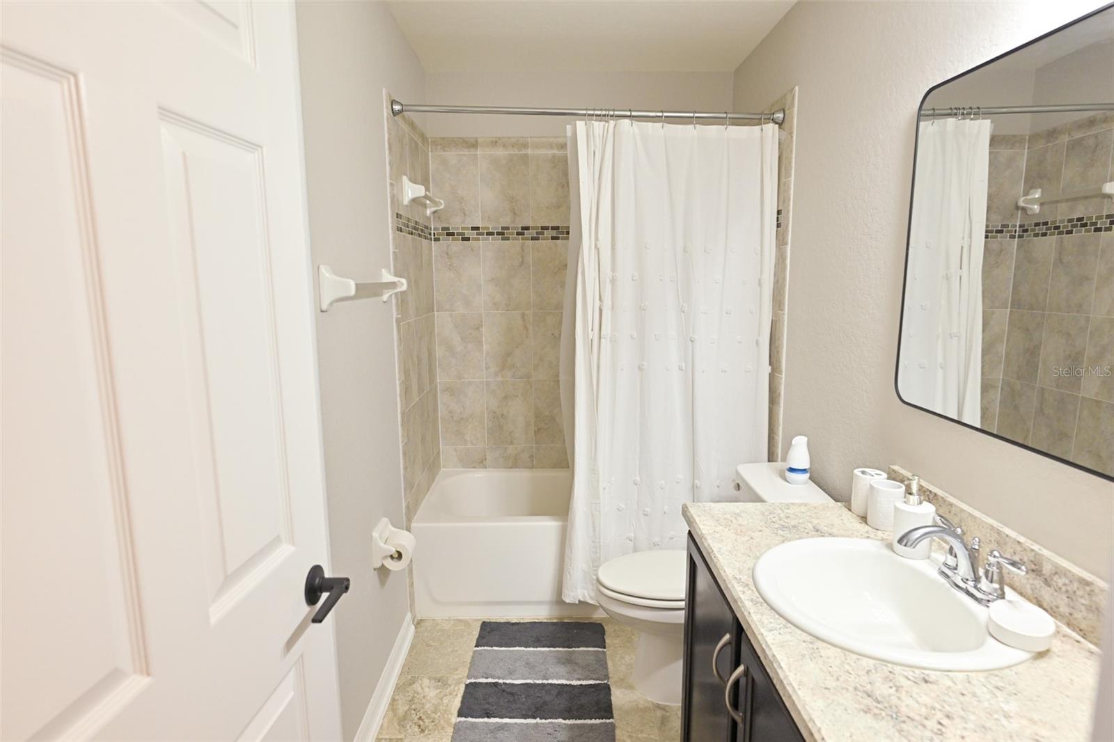 1335 WINDWARD OAKS LOOP