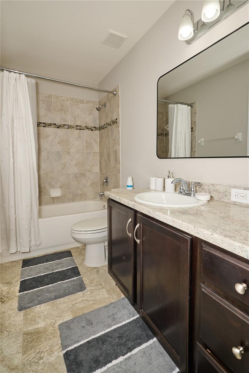 1335 WINDWARD OAKS LOOP