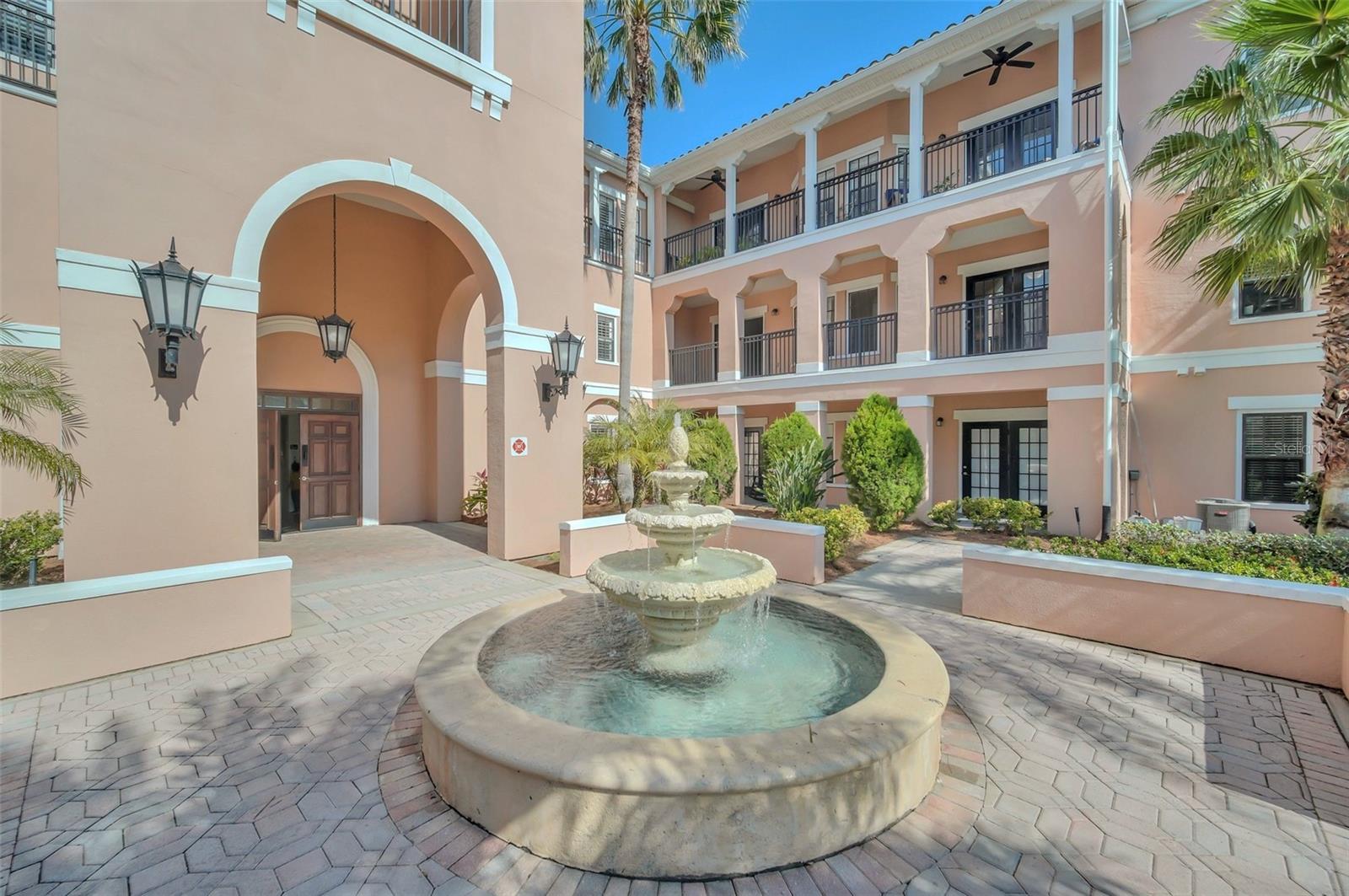 211 LONGVIEW AVE #209