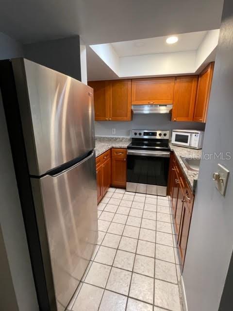 215 VALENCIA BLVD #212