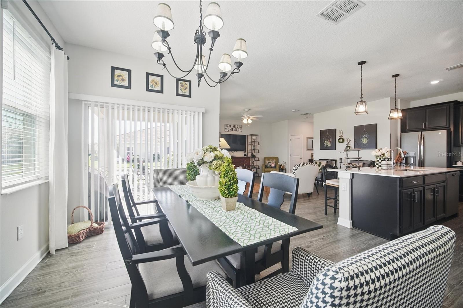 1107 TRAPPERS TRAIL LOOP